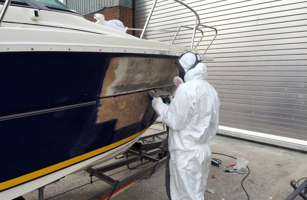 fiberglass boat repairs